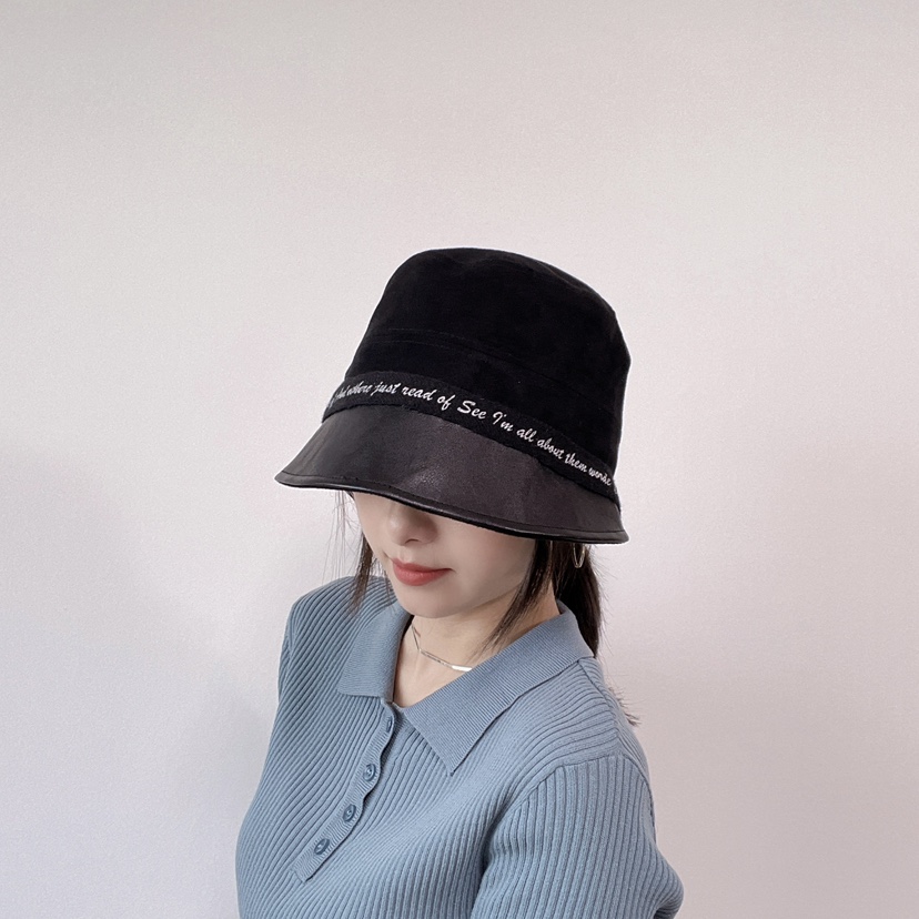 LOVELY HAT帽子