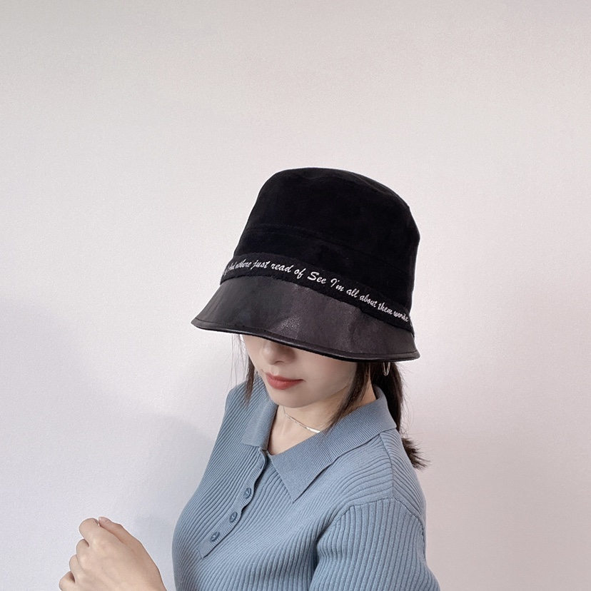 LOVELY HAT帽子