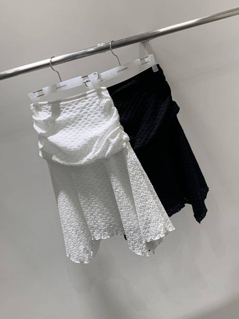 LOVE MOMENT東大門代購女士新品推薦半身裙中短裙荷葉邊LOVE MOMENT半身裙/中短裙