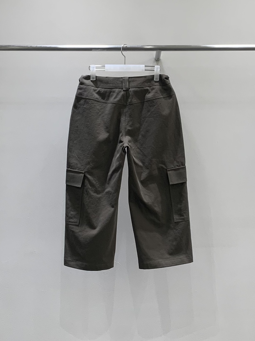 LOVE MOMENT東大門實拍女裝新品休閑熱賣真品人氣短褲口袋LOVE MOMENT短褲
