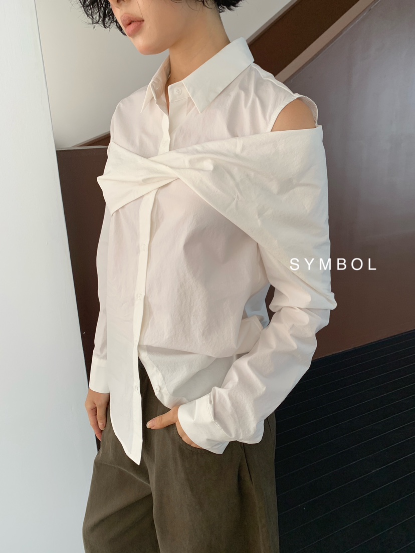 SYMBOL韓國代購女裝新品熱賣時尚推薦休閑襯衫蕾絲衫扭曲SYMBOL襯衫/蕾絲衫