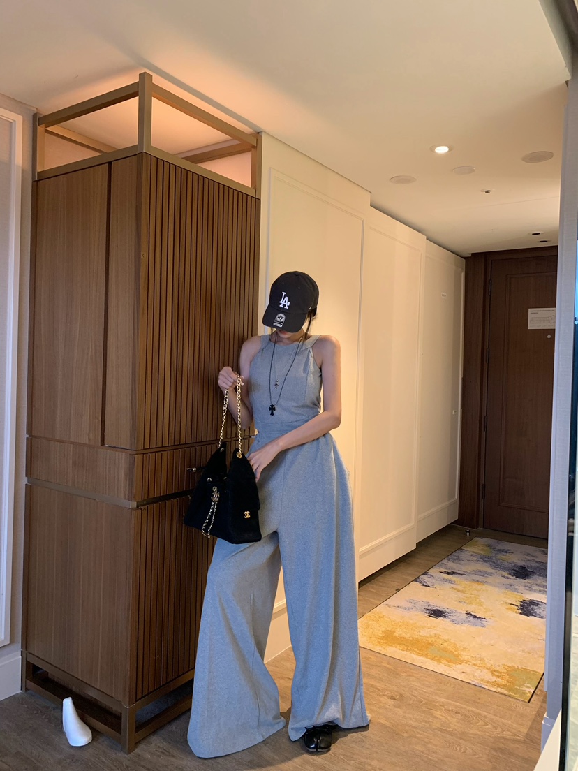 BADCALM韓國代購女士新款人氣推薦26夏季時尚真品熱賣背帶褲BADCALM背帶褲