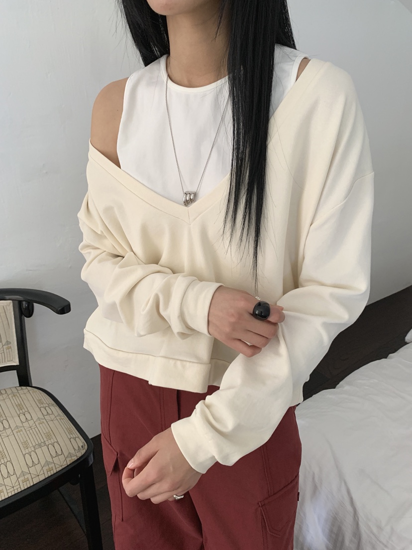 VERNIMENT東大門實拍女士新款休閑熱賣26夏季人氣衛衣V領深VVERNIMENT衛衣