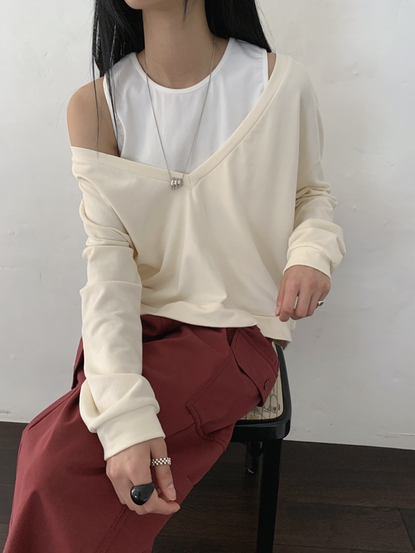 VERNIMENT東大門實拍女士新款休閑熱賣26夏季人氣衛衣V領深VVERNIMENT衛衣