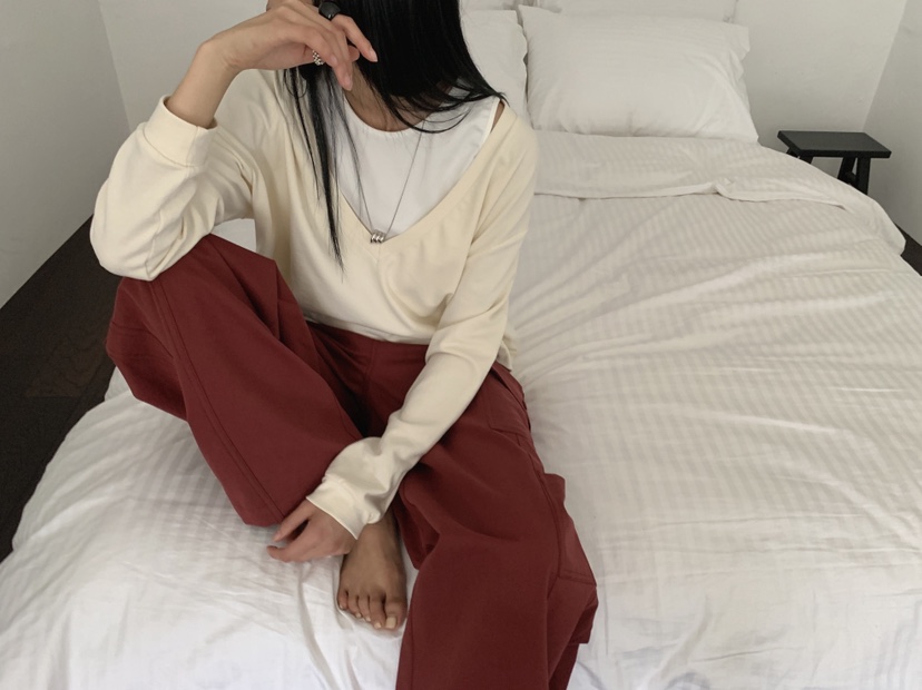 VERNIMENT東大門實拍女士新款休閑熱賣26夏季人氣衛衣V領深VVERNIMENT衛衣