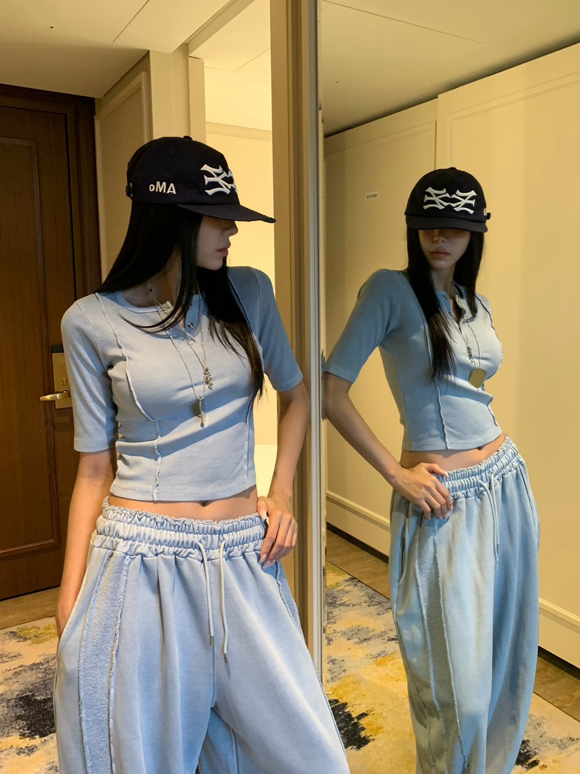 BADCALM東大門代購女裝新品人氣時尚休閑真品T恤不含項鏈BADCALMT恤