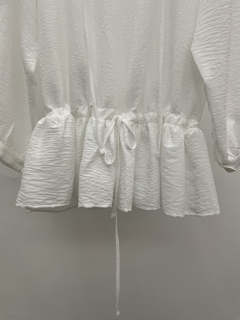 MOVENNE東大門直郵女士新款推薦人氣26夏季襯衫蕾絲衫褶皺MOVENNE襯衫/蕾絲衫