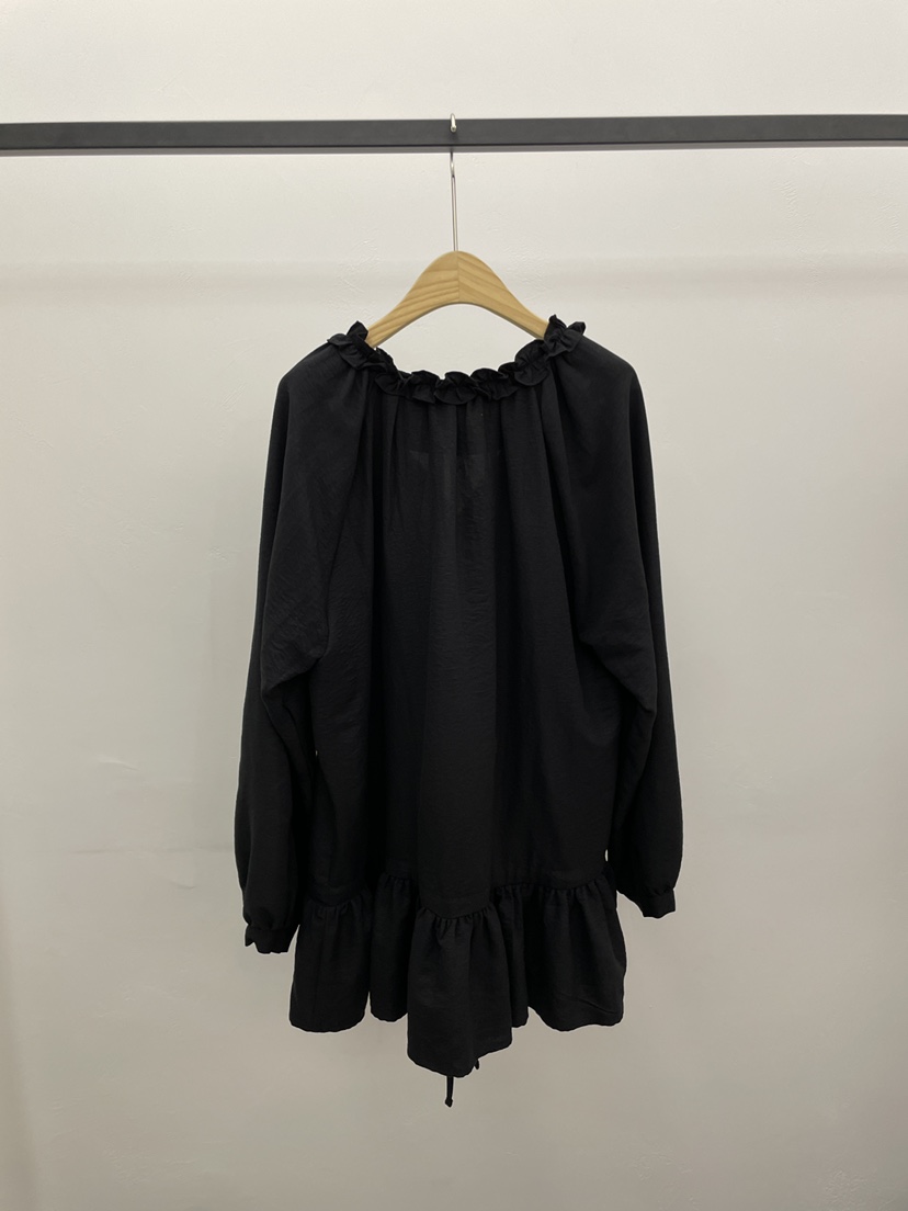 MOVENNE東大門直郵女士新款推薦人氣26夏季襯衫蕾絲衫褶皺MOVENNE襯衫/蕾絲衫