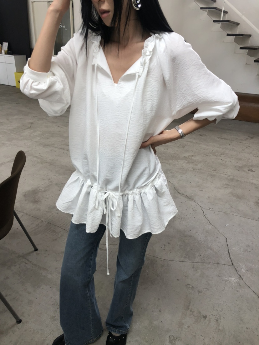 MOVENNE東大門直郵女士新款推薦人氣26夏季襯衫蕾絲衫褶皺MOVENNE襯衫/蕾絲衫