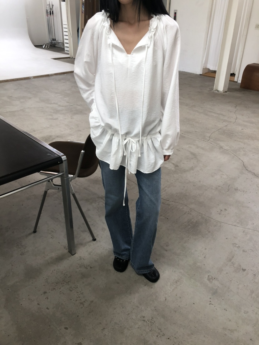 MOVENNE東大門直郵女士新款推薦人氣26夏季襯衫蕾絲衫褶皺MOVENNE襯衫/蕾絲衫