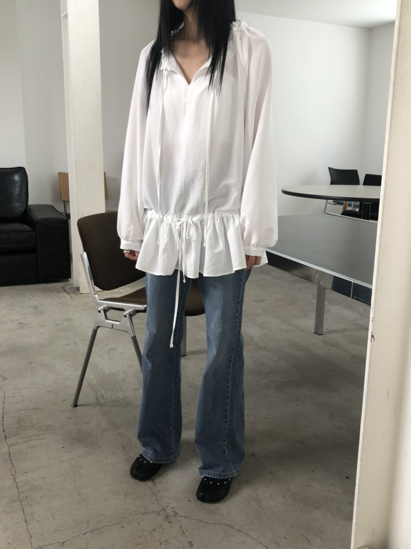 MOVENNE東大門直郵女士新款推薦人氣26夏季襯衫蕾絲衫褶皺MOVENNE襯衫/蕾絲衫