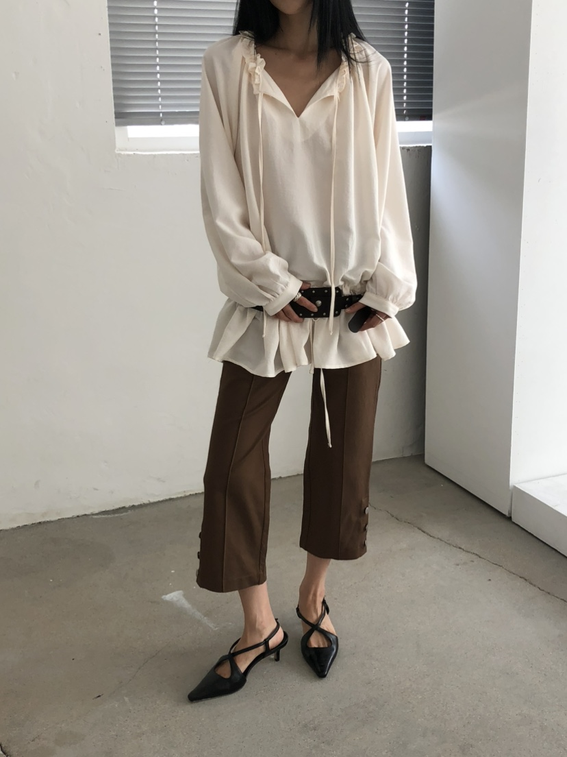 MOVENNE東大門直郵女士新款推薦人氣26夏季襯衫蕾絲衫褶皺MOVENNE襯衫/蕾絲衫