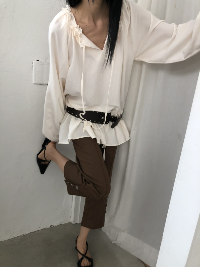 MOVENNE東大門直郵女士新款推薦人氣26夏季襯衫蕾絲衫褶皺MOVENNE襯衫/蕾絲衫