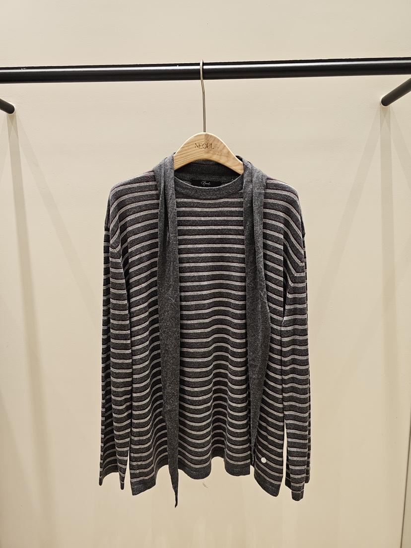 NEOUL東大門實拍女士新品時尚26夏季熱賣長袖T恤含圍巾條紋NEOUL/ahin雙領標簽長袖T恤圖色1