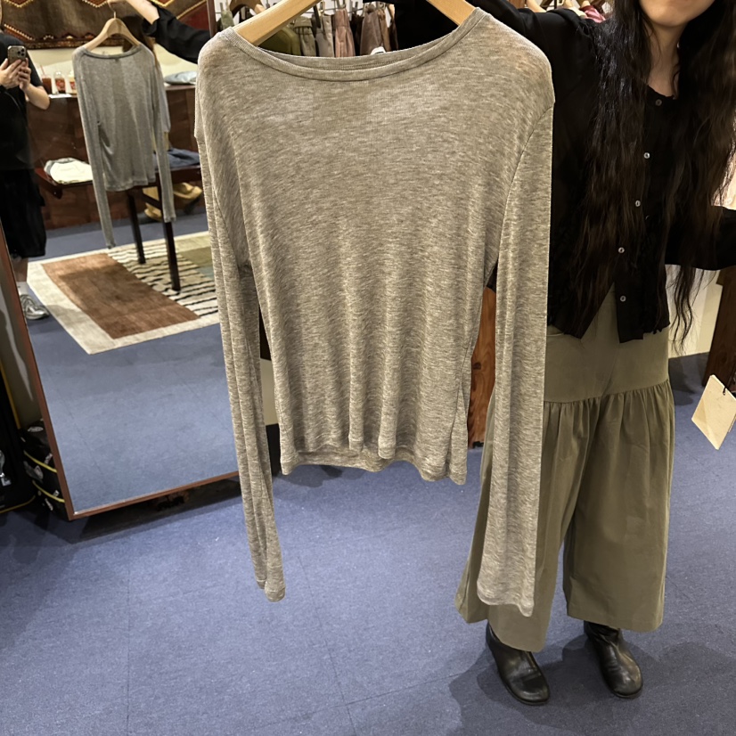 FURE東大門實拍女裝新款時尚推薦熱賣人氣休閑真品長袖T恤FURE長袖T恤圖色8