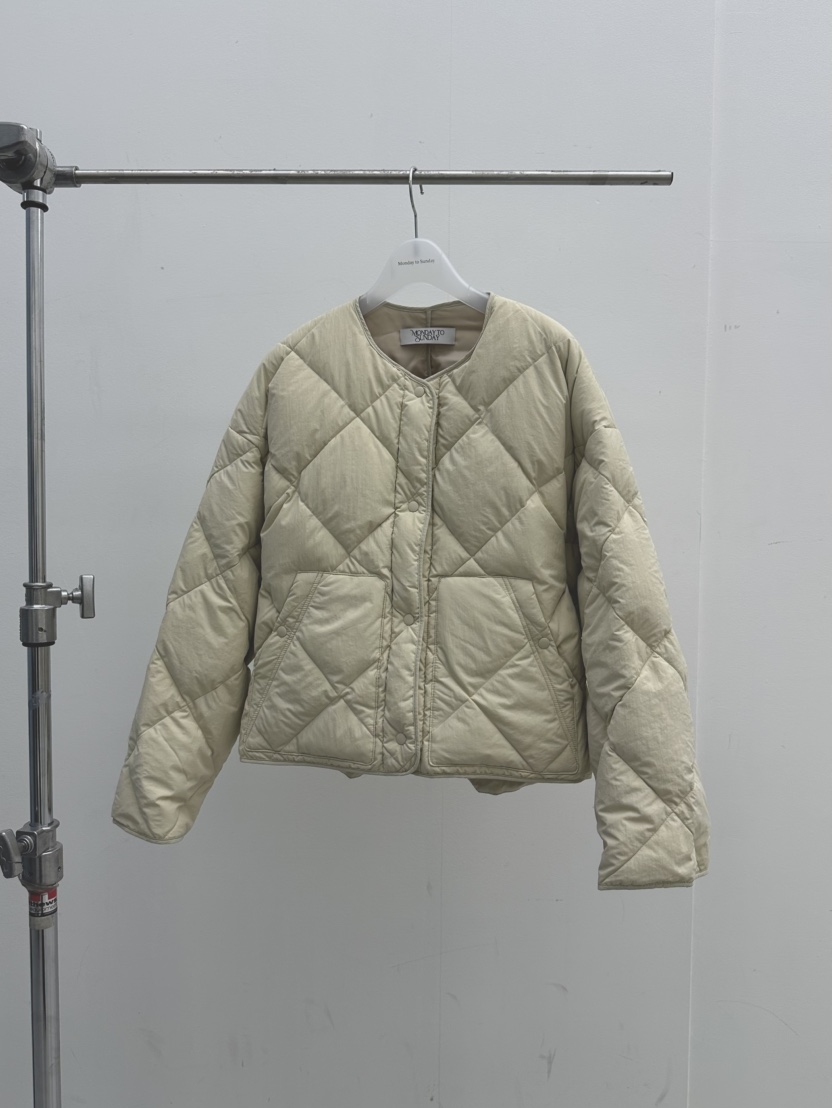 MONDAY TO SUNDAY東大門代購女士新品時尚短款羽絨服鵝絨MONDAY TO SUNDAY短款羽絨服圖色2