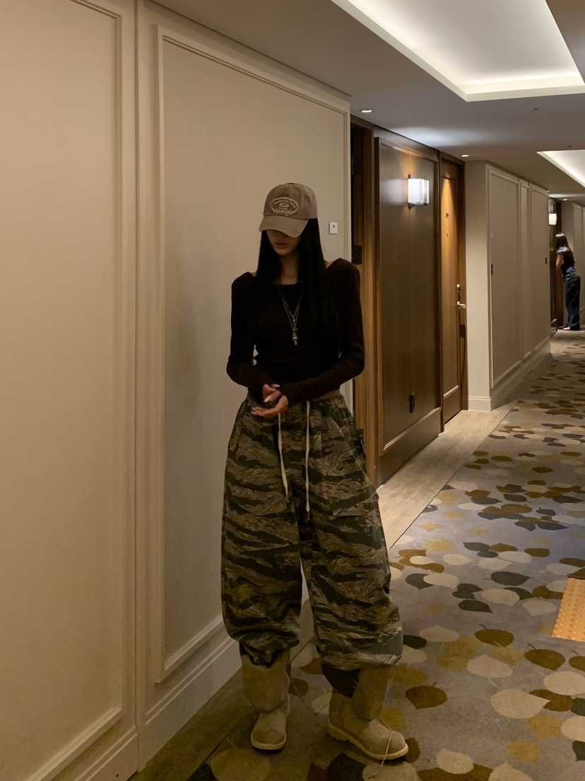 BADCALM東大門直郵女裝新款休閑人氣時尚26夏季休閑褲口袋迷彩BADCALM休閑褲