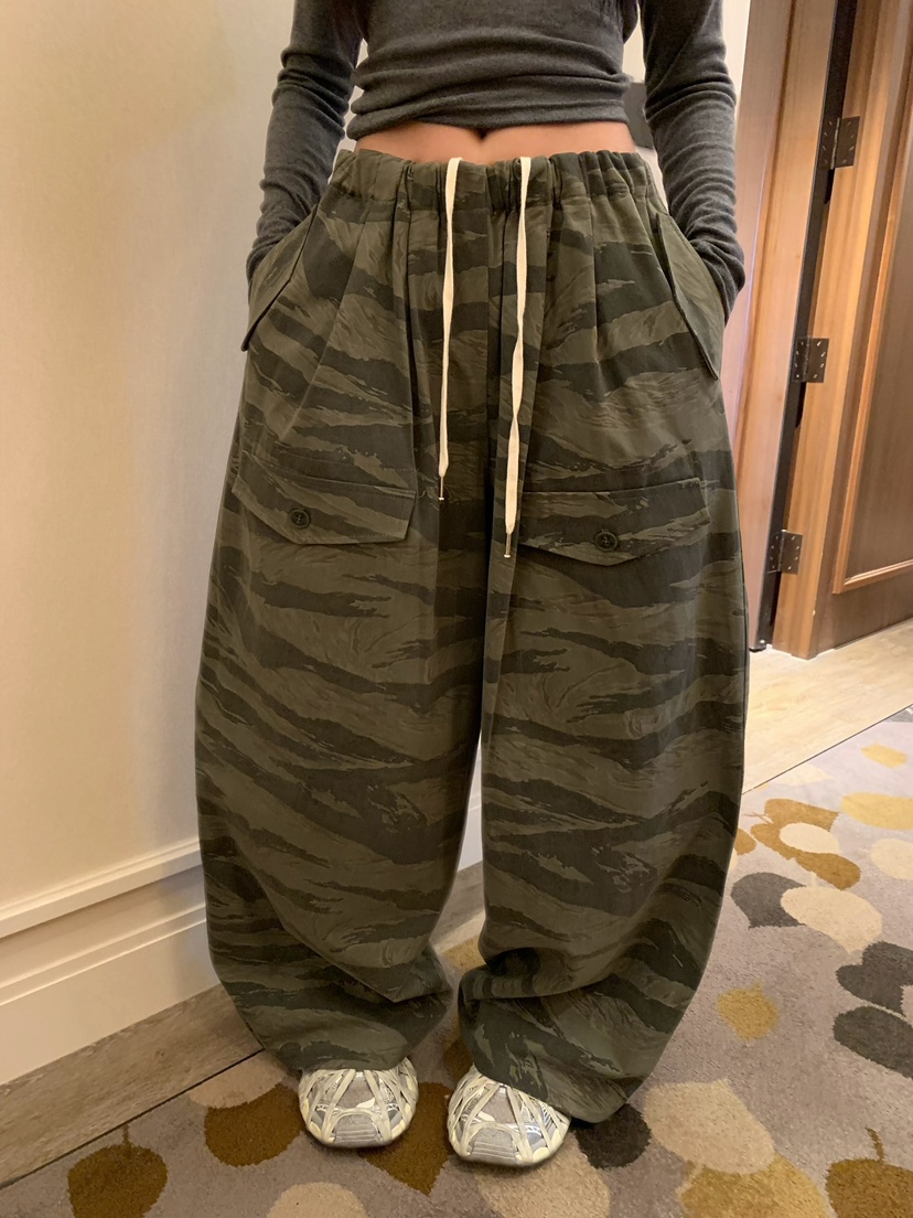 BADCALM東大門直郵女裝新款休閑人氣時尚26夏季休閑褲口袋迷彩BADCALM休閑褲圖色2