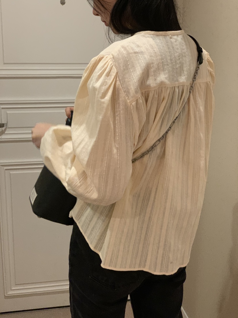 NOUVEAU韓國代購女士新品26夏季時尚休閑熱賣真品襯衫蕾絲衫NOUVEAU襯衫/蕾絲衫