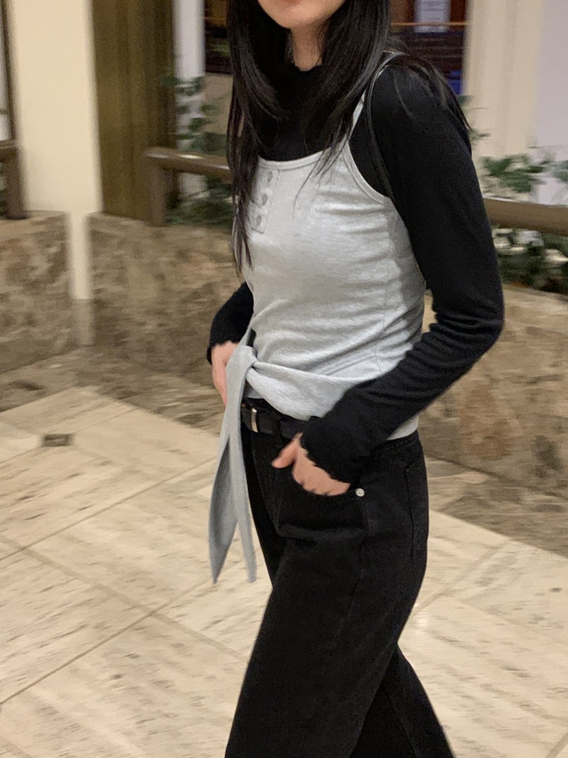 NOUVEAU東大門直郵女裝新品時尚26夏季吊帶背心不含內搭絲帶NOUVEAU吊帶/背心