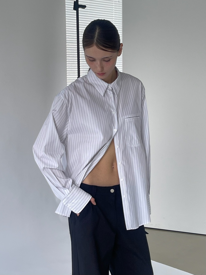 ANOTHER AVENUE東大門實拍女士新款休閑時尚推薦襯衫蕾絲衫ANOTHER AVENUE襯衫/蕾絲衫