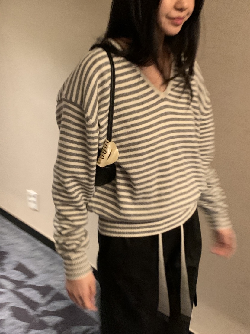 NOUVEAU韓國直郵女裝新款休閑推薦熱賣真品時尚針織衫羊毛NOUVEAU針織衫