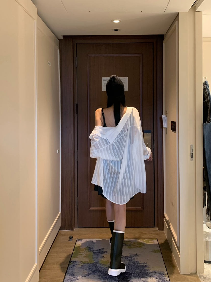 BADCALM韓國直郵女士新款休閑推薦真品人氣時尚襯衫蕾絲衫BADCALM襯衫/蕾絲衫