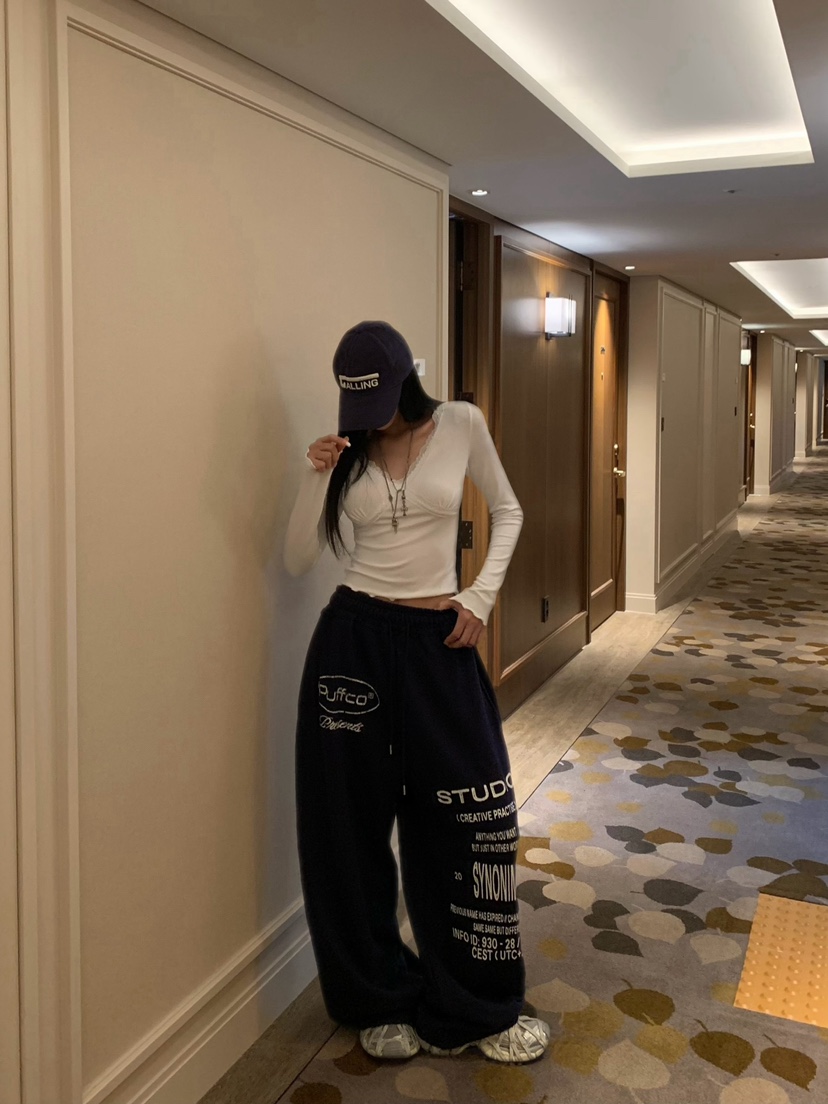 BADCALM韓國代購女士新品人氣熱賣休閑26夏季推薦長袖T恤BADCALM長袖T恤