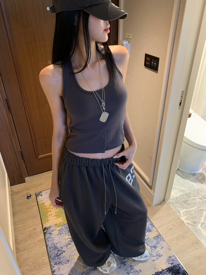BADCALM韓國直郵女裝新品休閑人氣熱賣26夏季吊帶背心紐扣BADCALM吊帶/背心圖色3