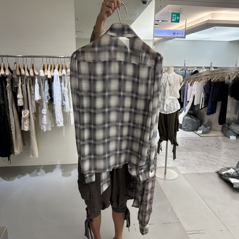 VAULT東大門實拍女裝新品真品熱賣時尚襯衫蕾絲衫含圍巾格子VAULT襯衫/蕾絲衫