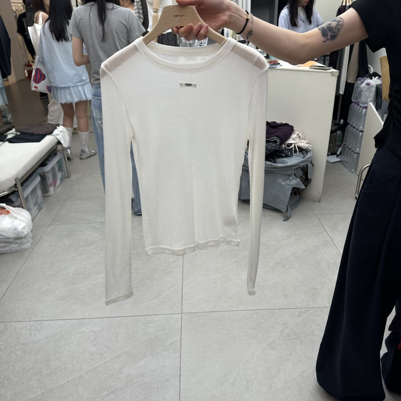 I MFACT韓國直郵女裝新品真品人氣推薦26夏季休閑長袖T恤I MFACT長袖T恤圖色2