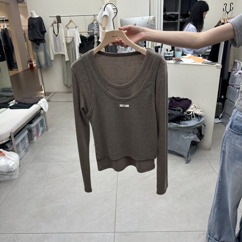 I MFACT韓國代購女裝新品休閑人氣熱賣真品長袖T恤假兩件I MFACT長袖T恤圖色1