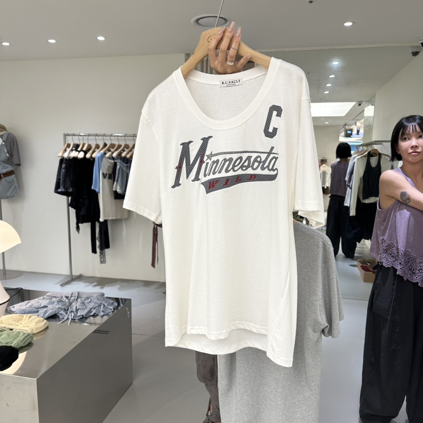 VAULT韓國直郵女士新款時尚熱賣休閑推薦真品人氣26夏季T恤VAULTT恤圖色2