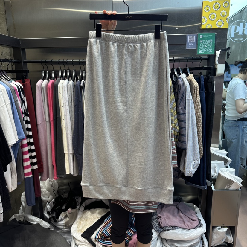 RUNWAY-런웨이東大門代購女裝新款推薦時尚26夏季人氣長裙RUNWAY-런웨이長裙