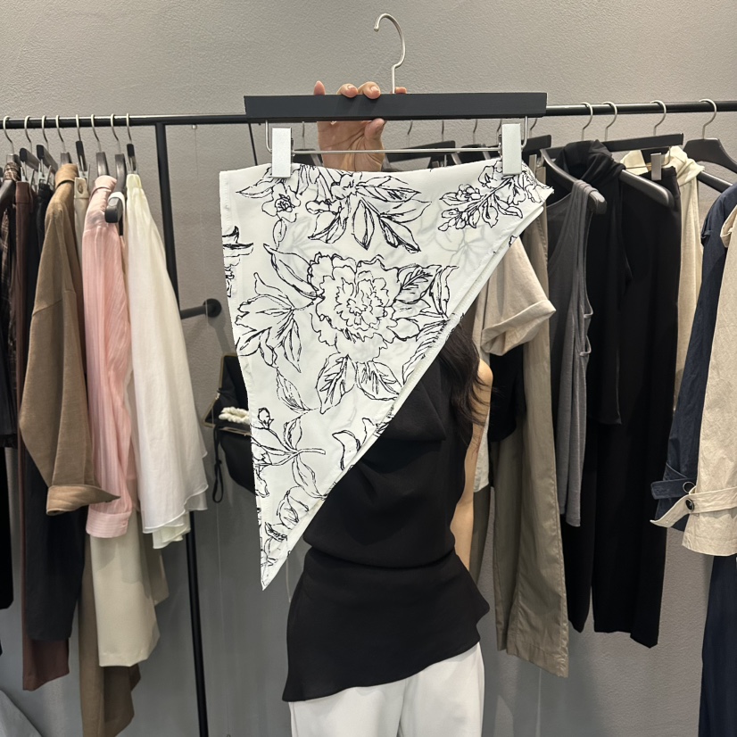 FLAMME TOIT/LUNAMDE東大門實拍女裝新款26夏季圍巾披肩圍巾FLAMME TOIT/LUNAMDE圍巾/披肩