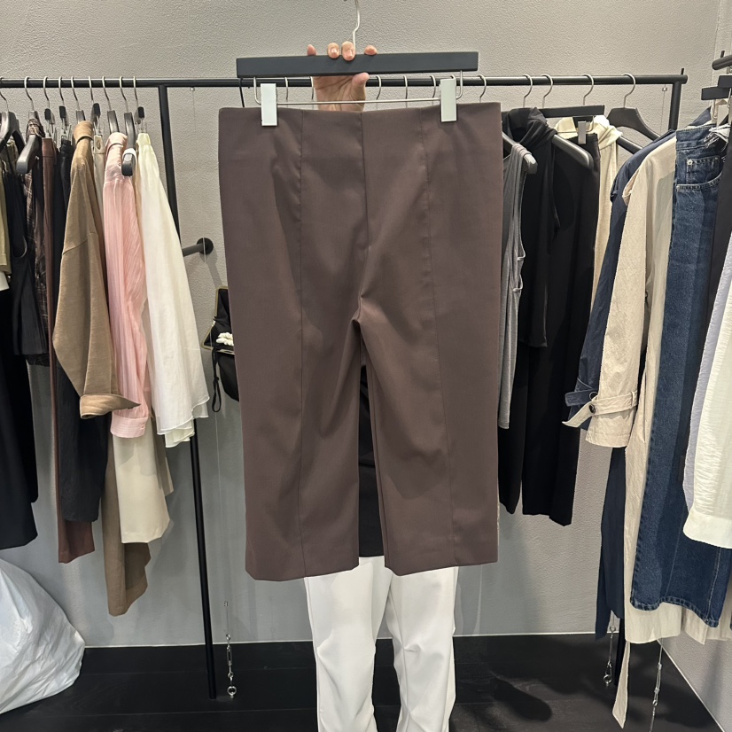 FLAMME TOIT/LUNAMDE東大門實拍女裝新品時尚熱賣人氣短褲FLAMME TOIT/LUNAMDE短褲
