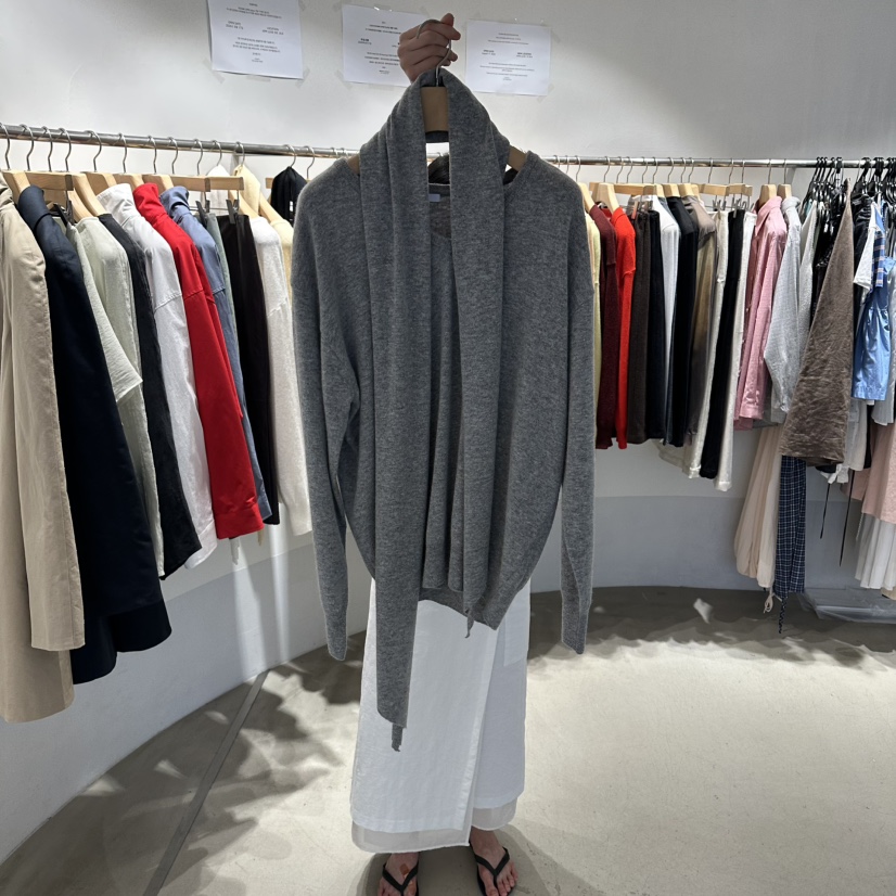 ROOM K-P東大門實拍女裝新品真品熱賣時尚針織衫含圍巾roomk針織衫圖色3