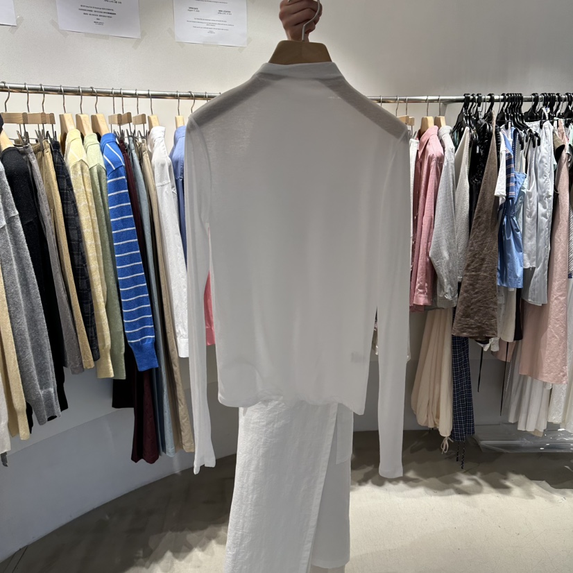ROOM K-P韓國直郵女裝新品推薦26夏季熱賣時尚長袖T恤高領roomk長袖T恤圖色1