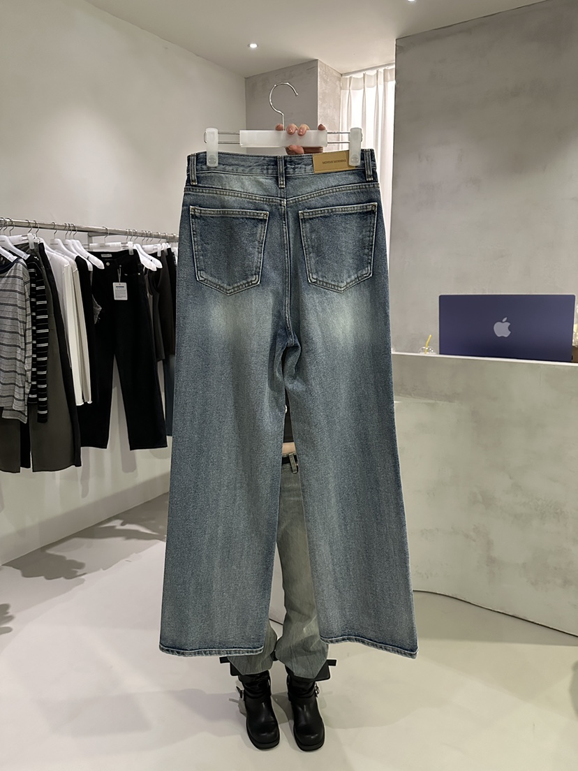 MONDAYMORING東大門實拍女士新品26夏季推薦時尚牛仔褲磨毛MONDAYMORING牛仔褲