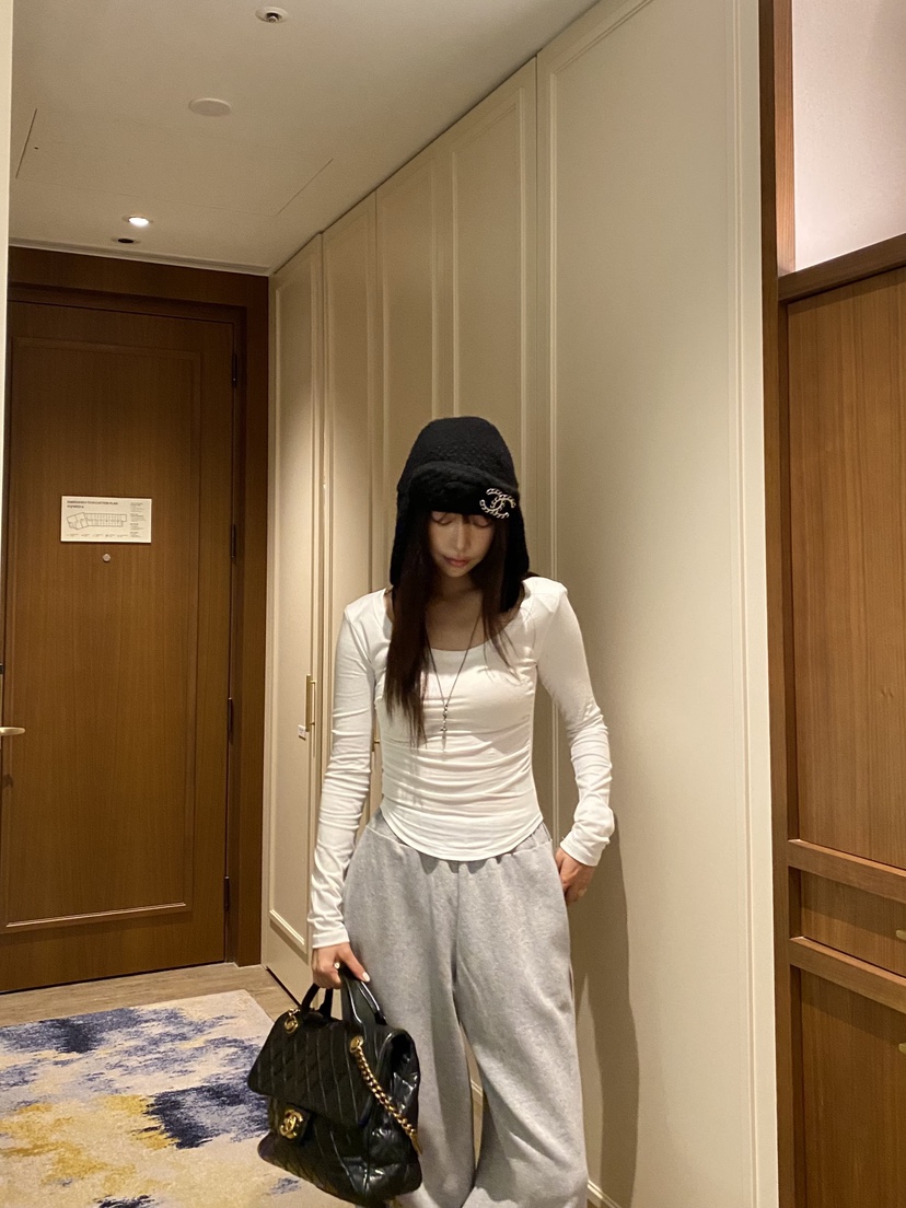 FOUREIGHT韓國直郵女士新款26夏季人氣休閑推薦時尚長袖T恤FOUR EIGHT長袖T恤