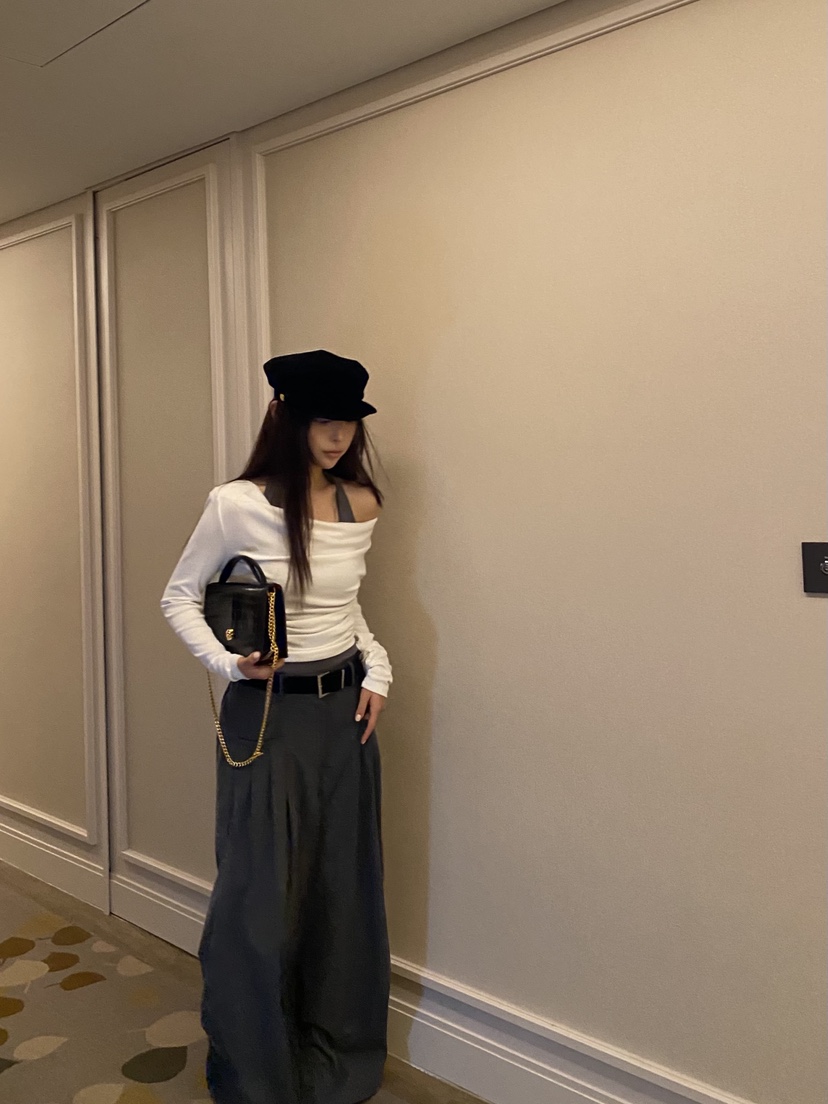 FOUREIGHT東大門實拍女士新款人氣時尚推薦休閑熱賣長袖T恤FOUR EIGHT長袖T恤