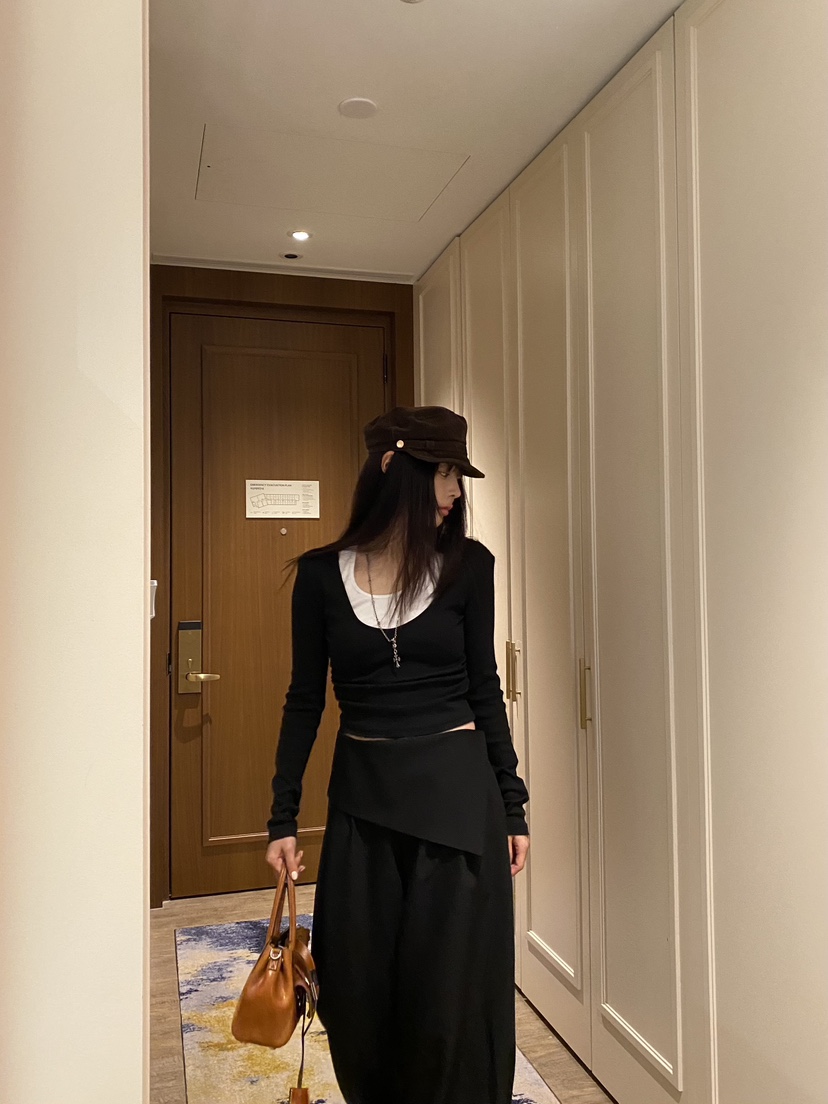 FOUREIGHT韓國代購女裝新品真品26夏季推薦休閑長袖T恤露背FOUR EIGHT長袖T恤