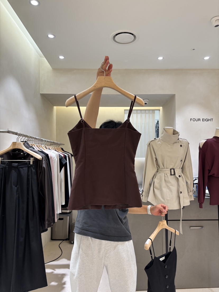FOUREIGHT韓國直郵女士新品真品熱賣人氣26夏季吊帶背心紐扣FOUR EIGHT吊帶/背心