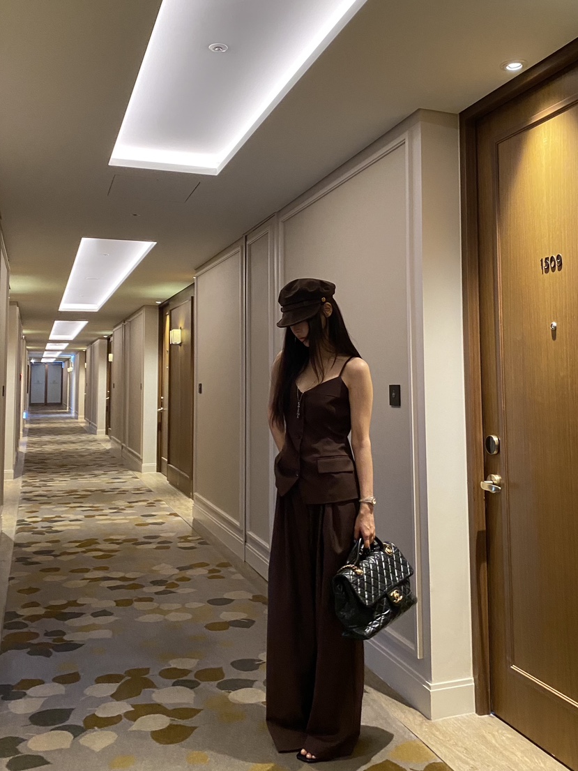 FOUREIGHT韓國直郵女士新品真品熱賣人氣26夏季吊帶背心紐扣FOUR EIGHT吊帶/背心