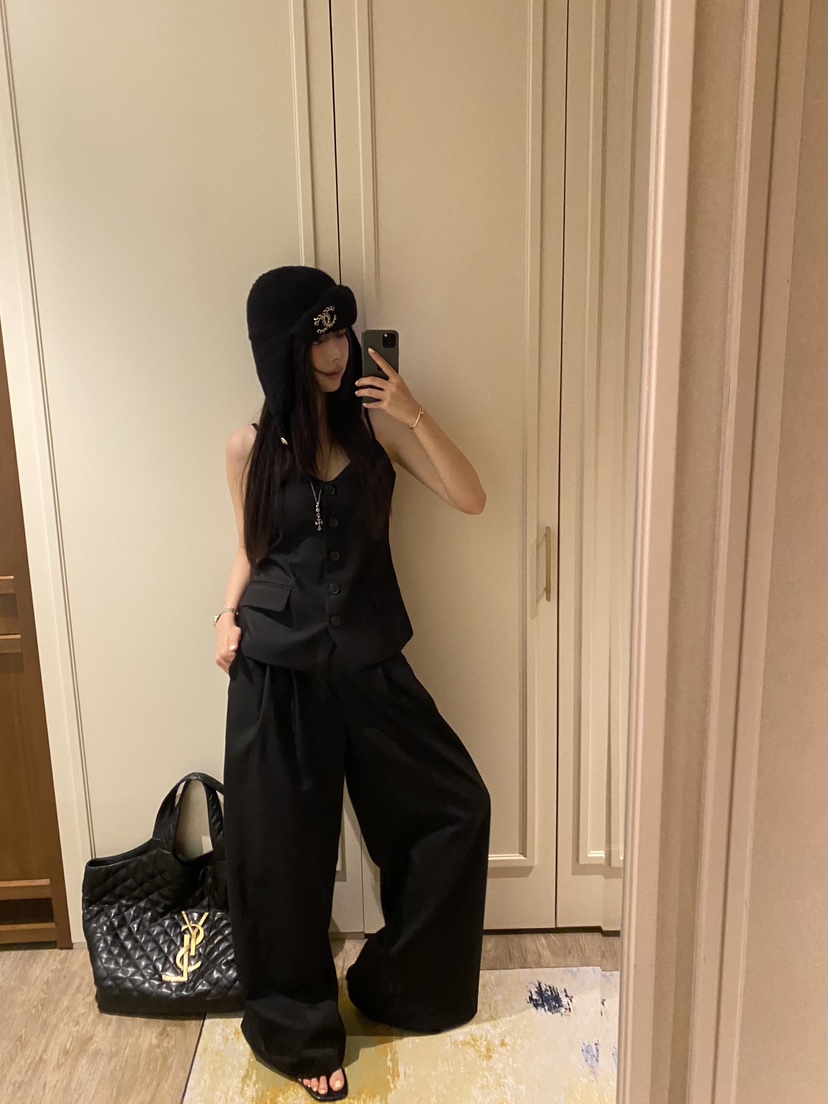 FOUREIGHT韓國直郵女士新品真品熱賣人氣26夏季吊帶背心紐扣FOUR EIGHT吊帶/背心