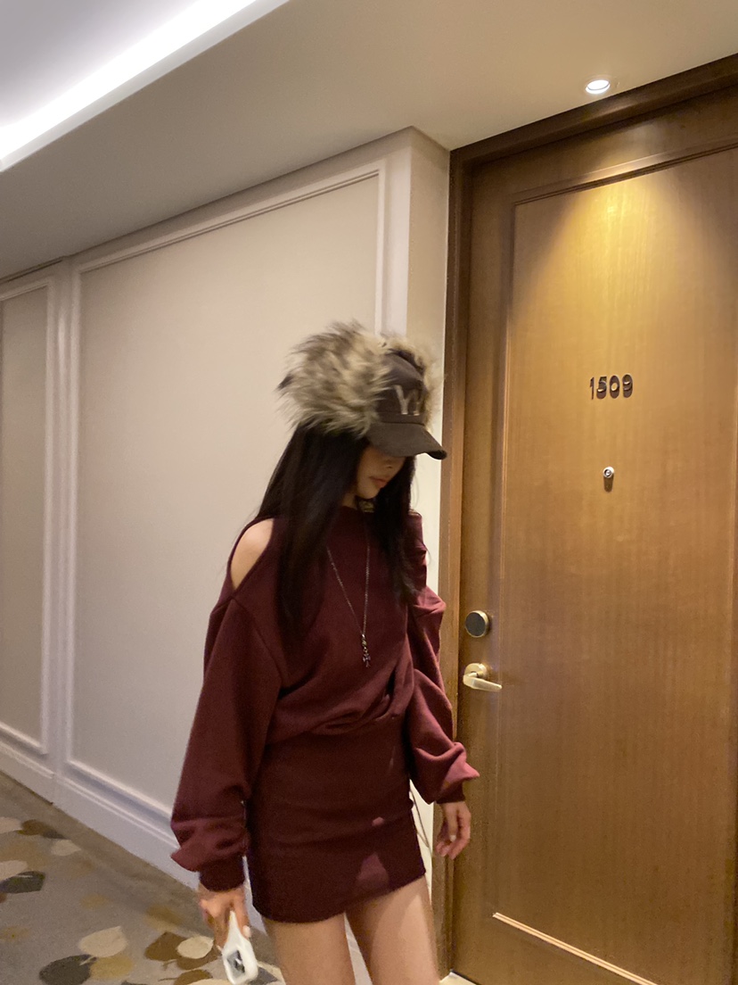 FOUREIGHT東大門實拍女士新款時尚推薦人氣熱賣休閑連衣裙FOUR EIGHT連衣裙