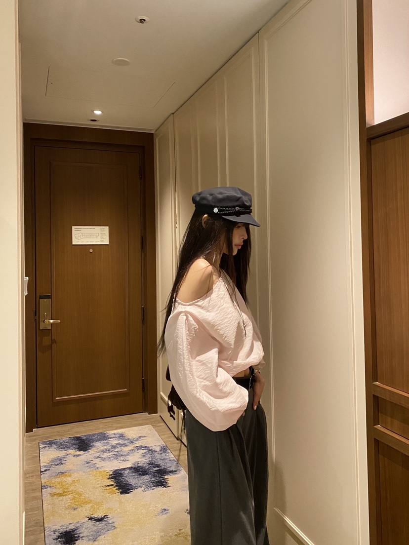 FOUREIGHT韓國代購女士新品真品26夏季推薦熱賣襯衫蕾絲衫FOUR EIGHT襯衫/蕾絲衫