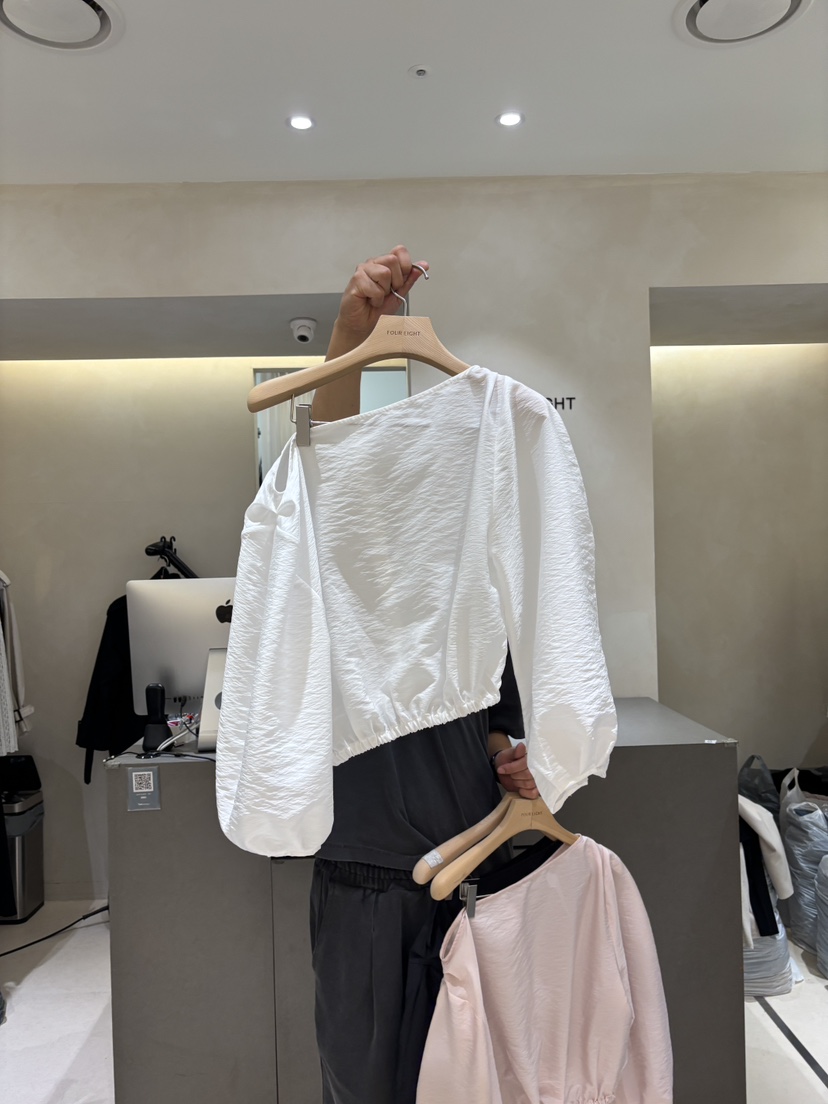 FOUREIGHT韓國代購女士新品真品26夏季推薦熱賣襯衫蕾絲衫FOUR EIGHT襯衫/蕾絲衫圖色1