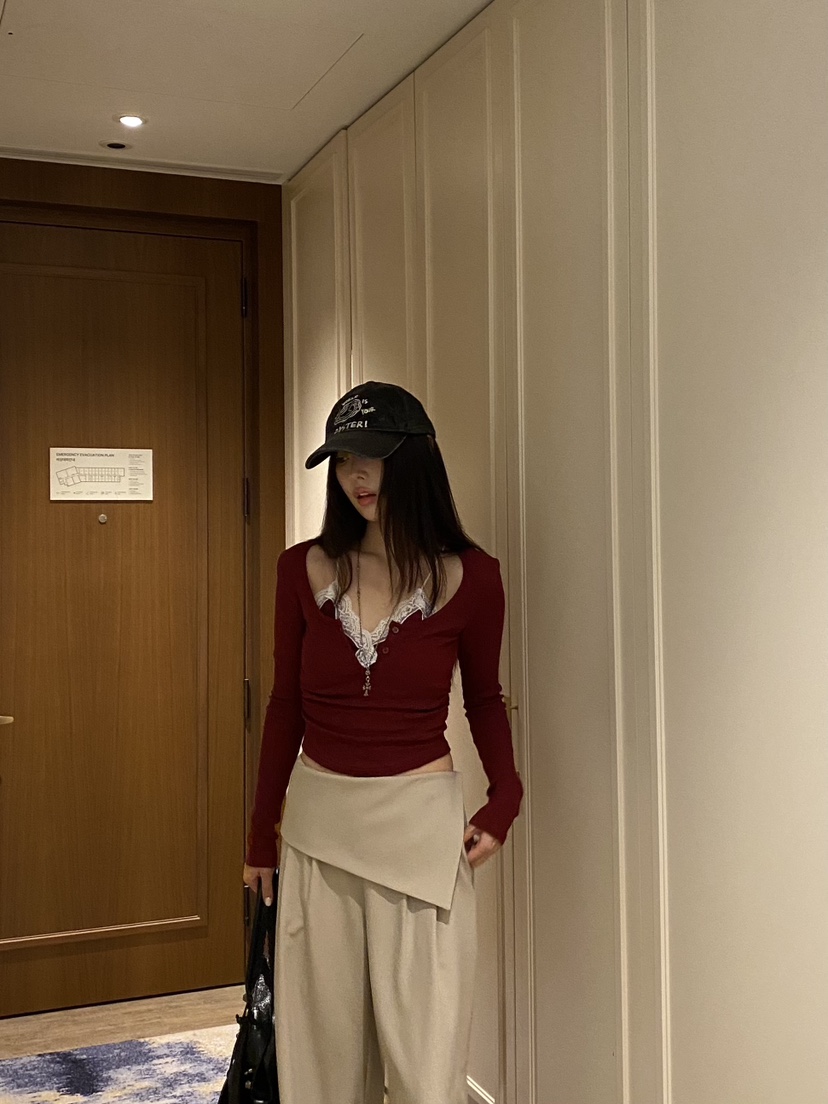 FOUREIGHT東大門實拍女裝新款真品休閑熱賣26夏季長袖T恤FOUR EIGHT長袖T恤