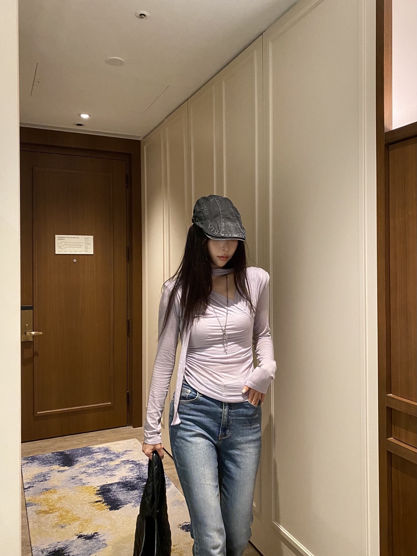 FOUREIGHT東大門實拍女裝新款真品休閑時尚推薦熱賣長袖T恤FOUR EIGHT長袖T恤